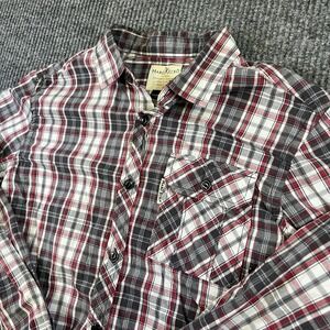 Marc Ecko Cut & Sew Men's Plaid Shirt Small Red Black Gray Long Sleeve‎ Casual
